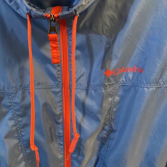 Columbia windbreaker in women’s size large - Picture 6 of 10